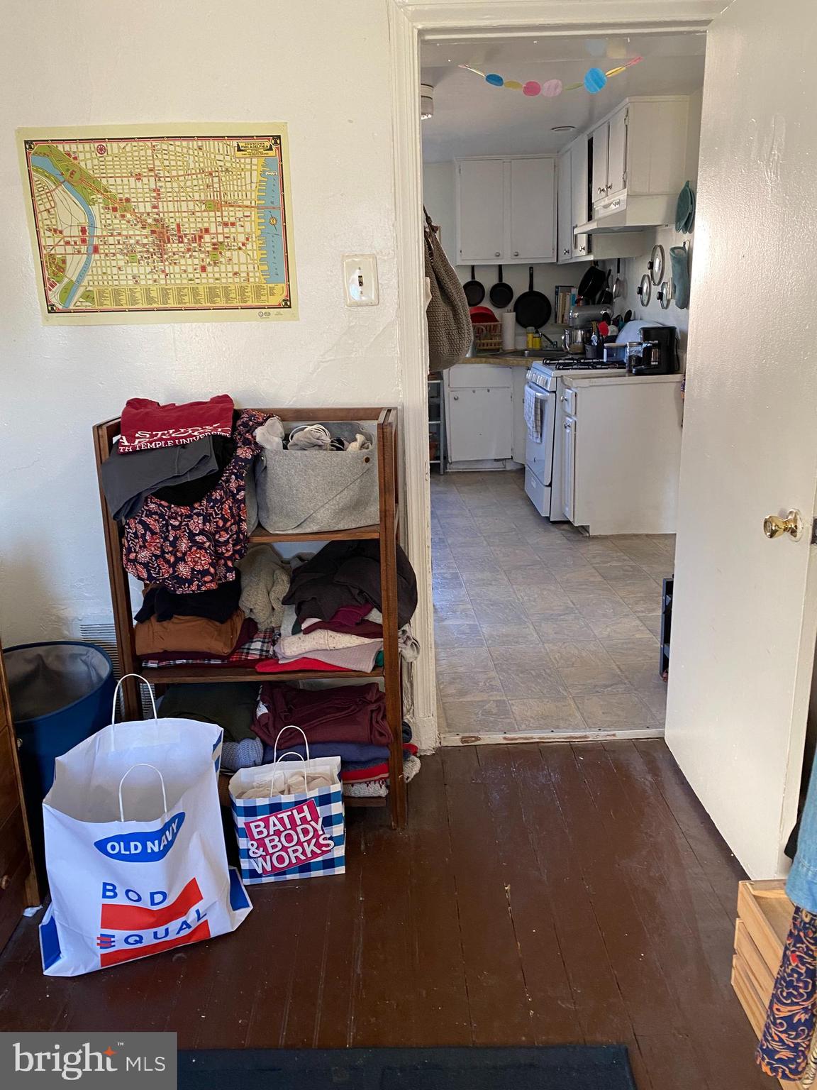 HAWTHORNE - Residential Lease