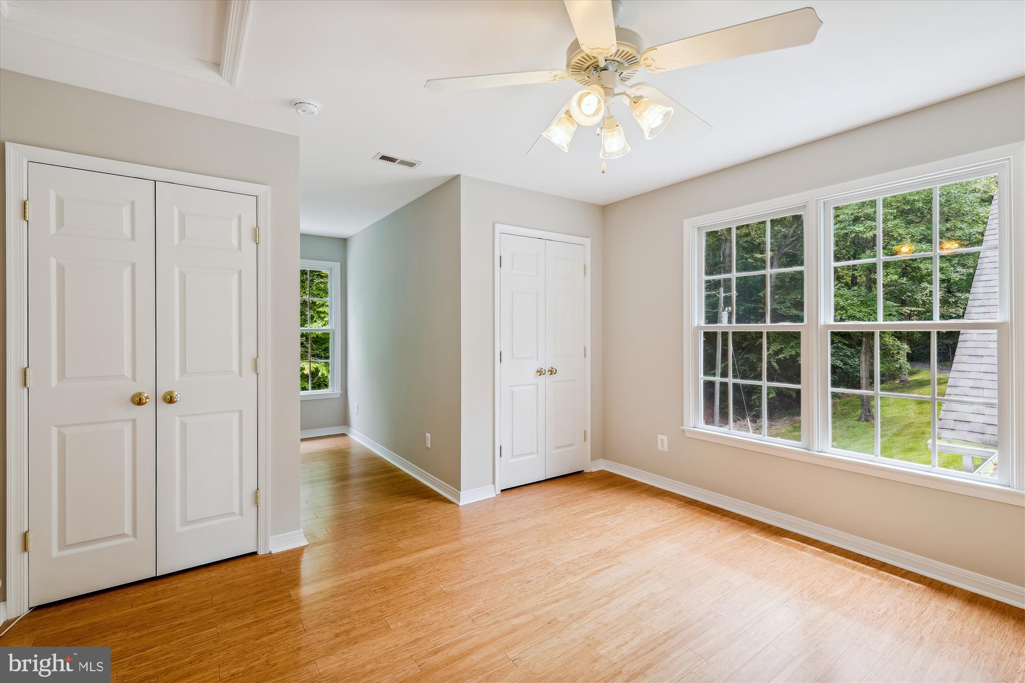 HARTLAKE ESTATES - Residential