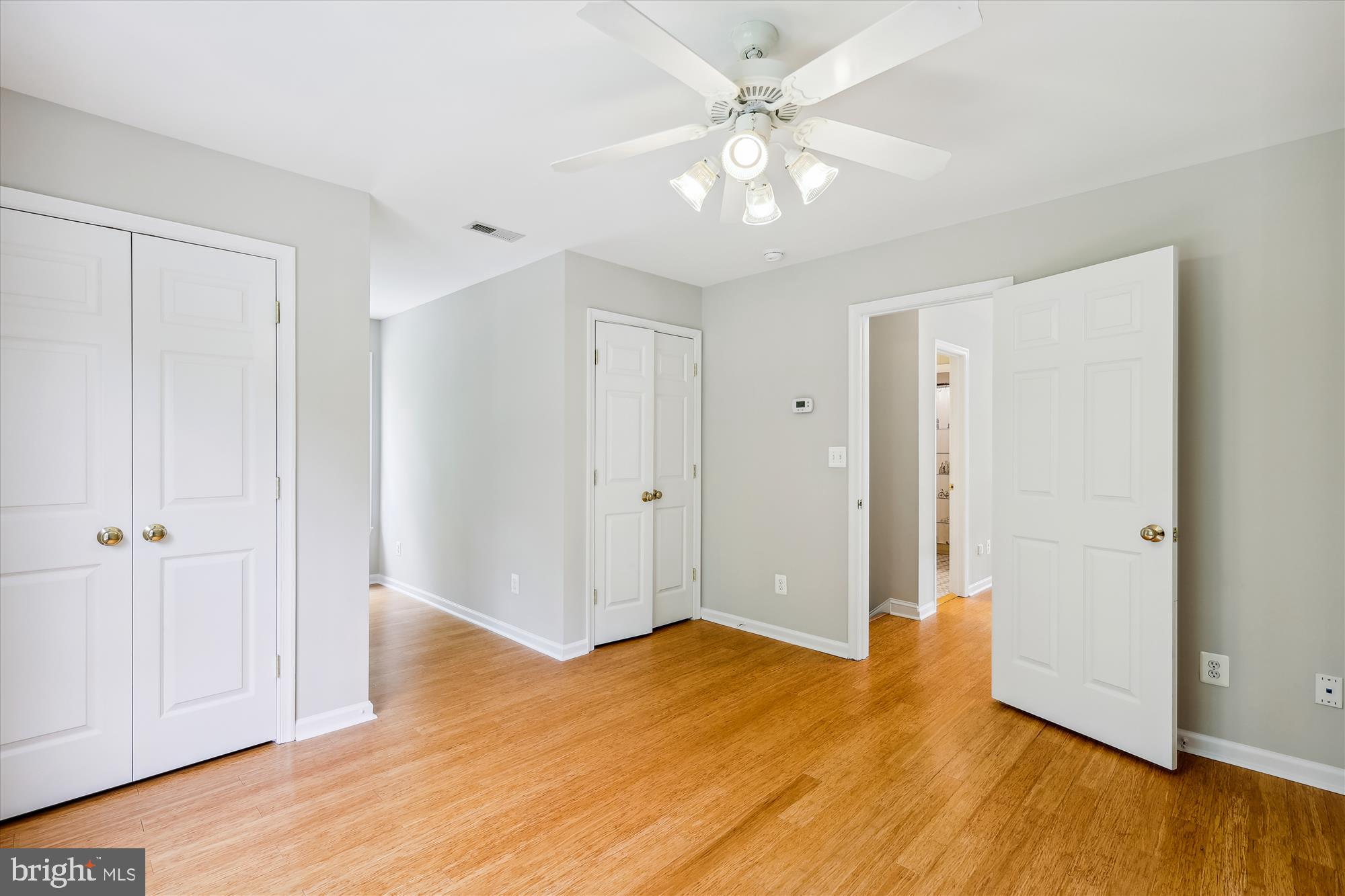 HARTLAKE ESTATES - Residential