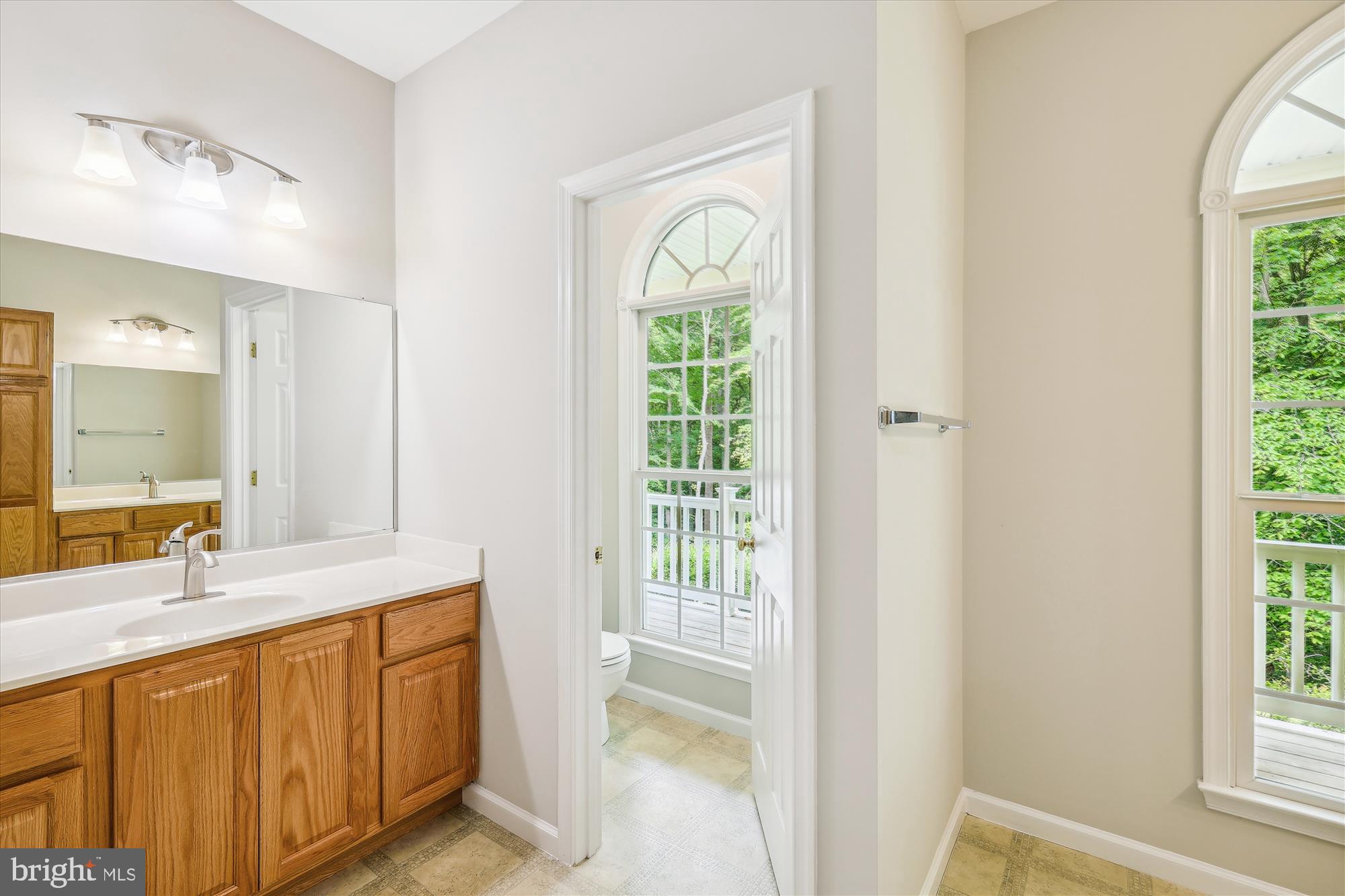 HARTLAKE ESTATES - Residential