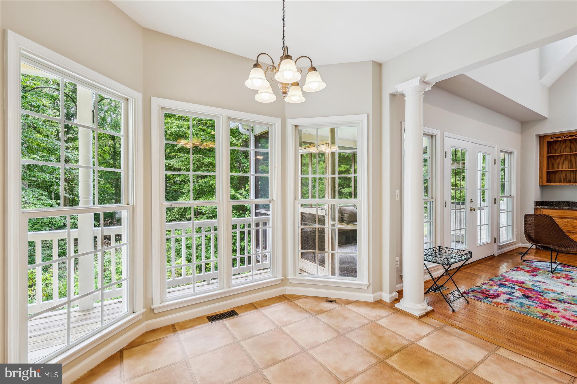 HARTLAKE ESTATES - Residential