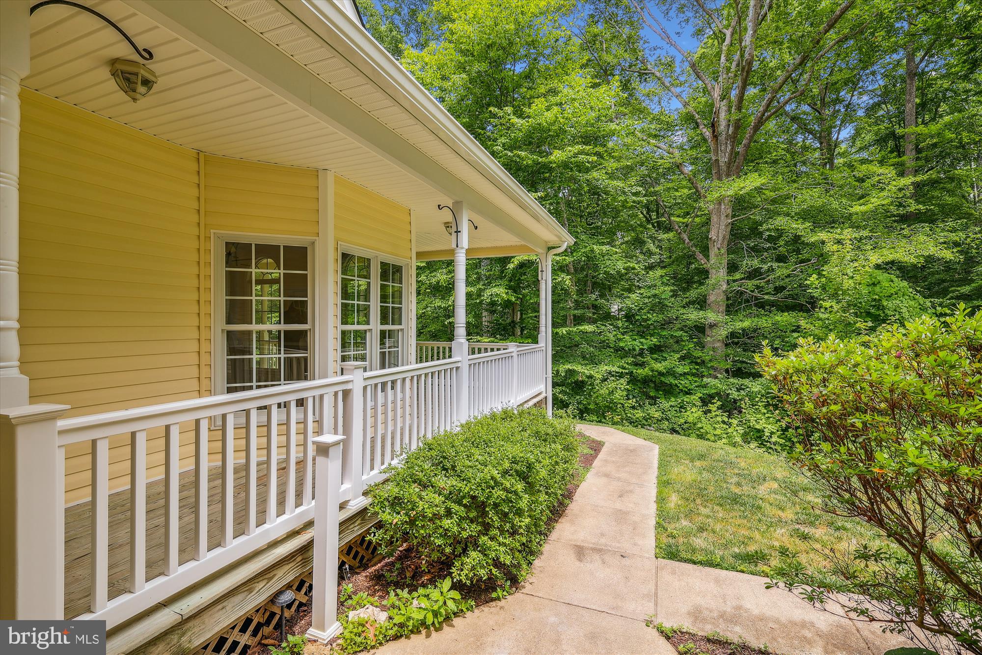 HARTLAKE ESTATES - Residential