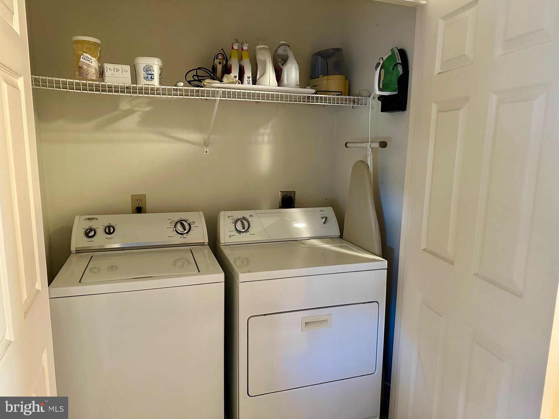 INDEPENDENCE PLACE - Residential