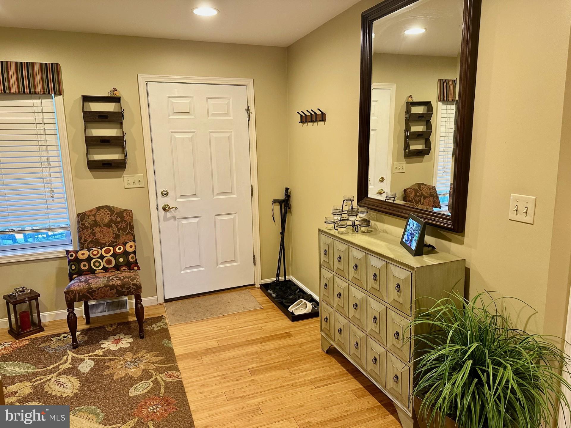 INDEPENDENCE PLACE - Residential