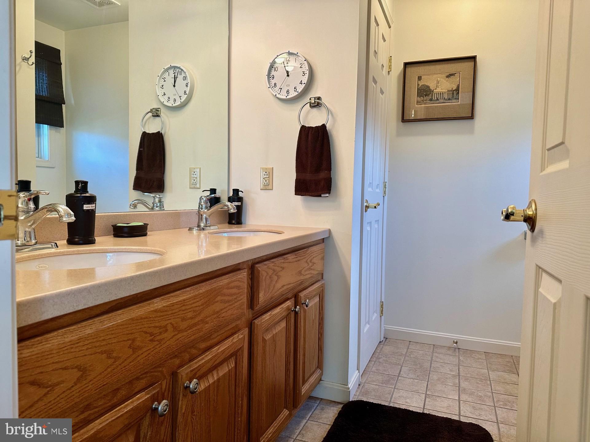 INDEPENDENCE PLACE - Residential