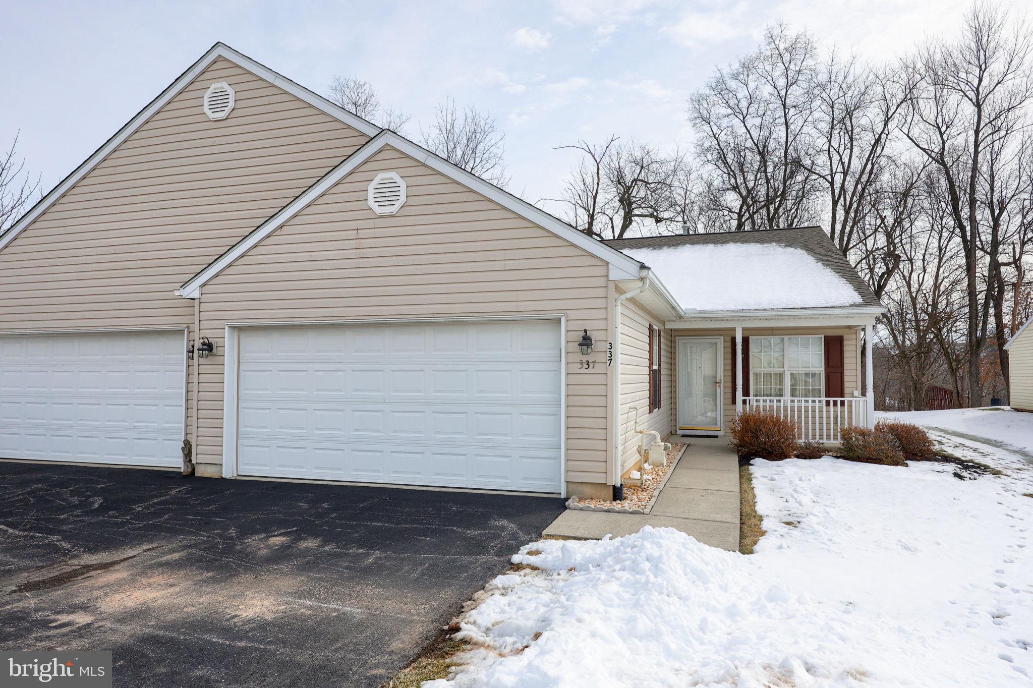 EQUINE MEADOWS - Residential