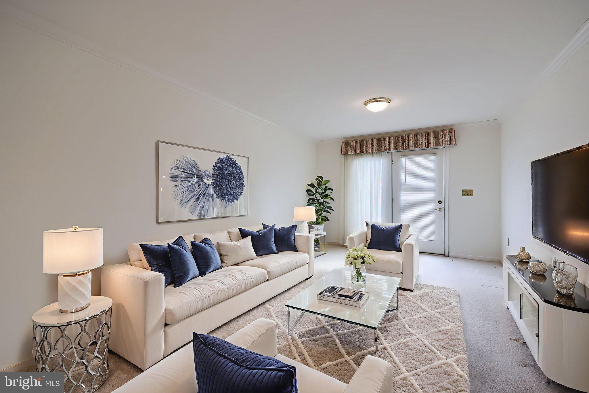 EQUINE MEADOWS - Residential