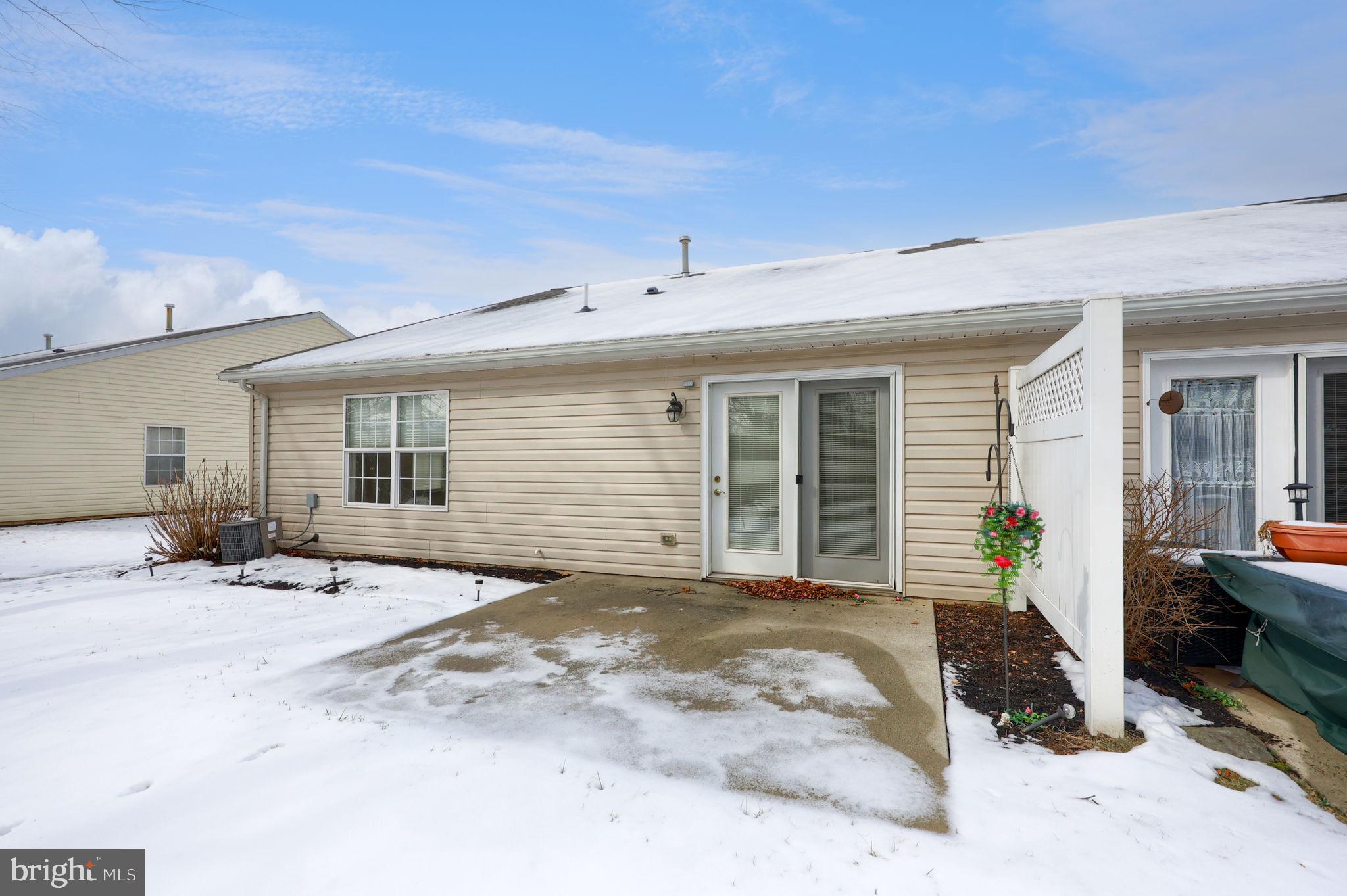 EQUINE MEADOWS - Residential