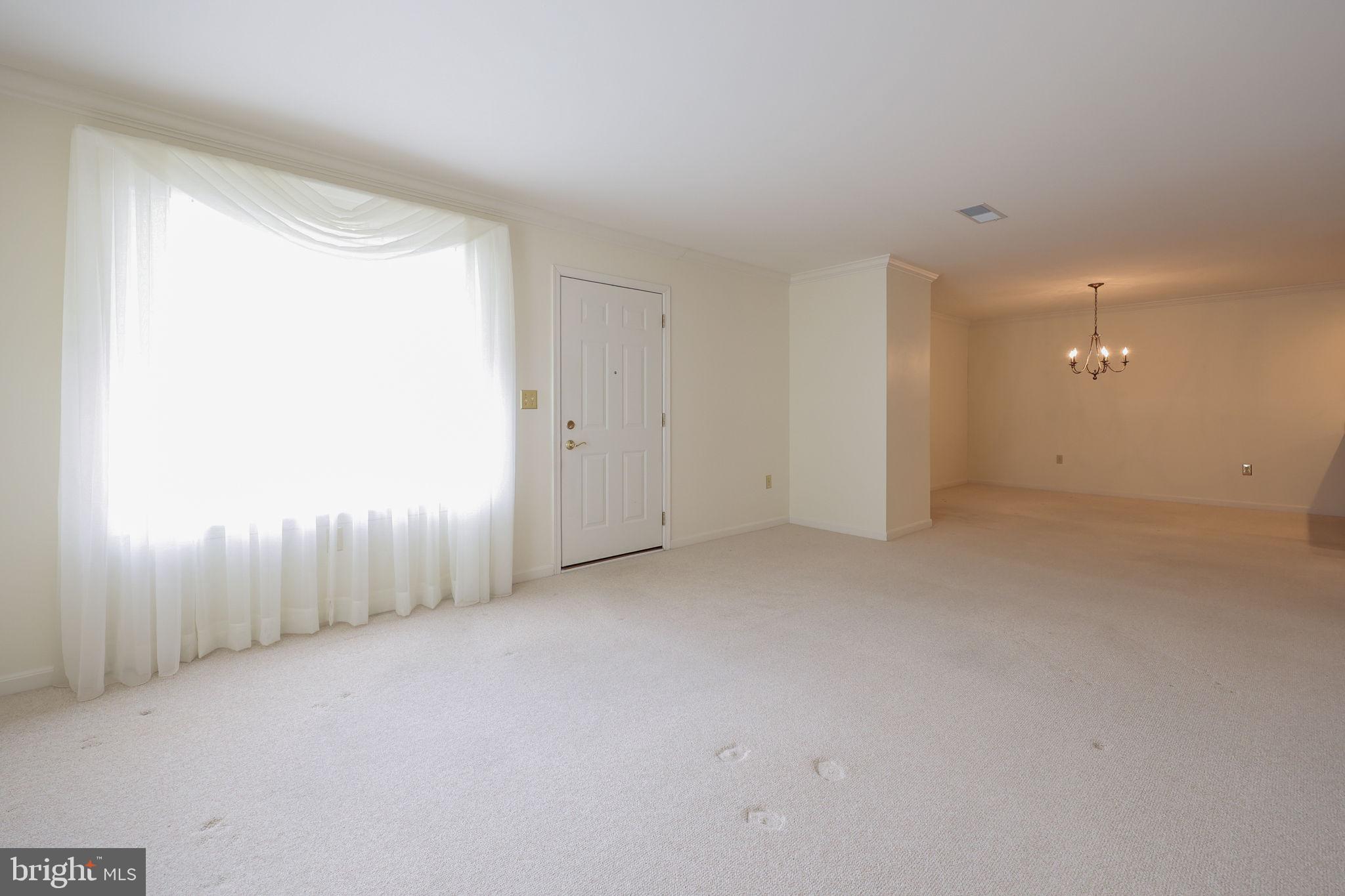 EQUINE MEADOWS - Residential