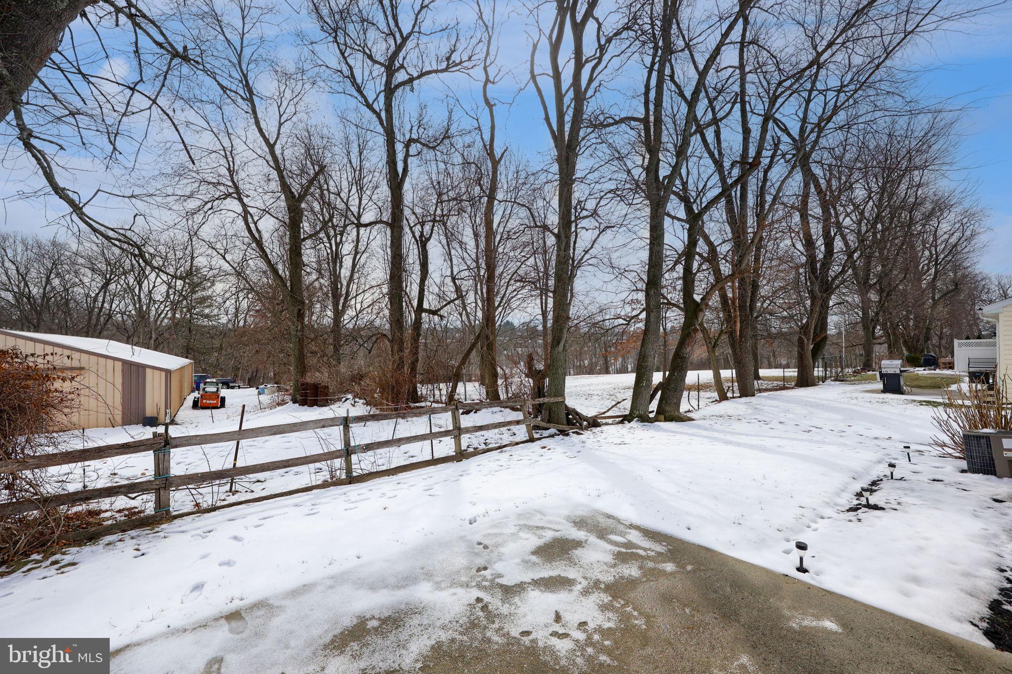 EQUINE MEADOWS - Residential