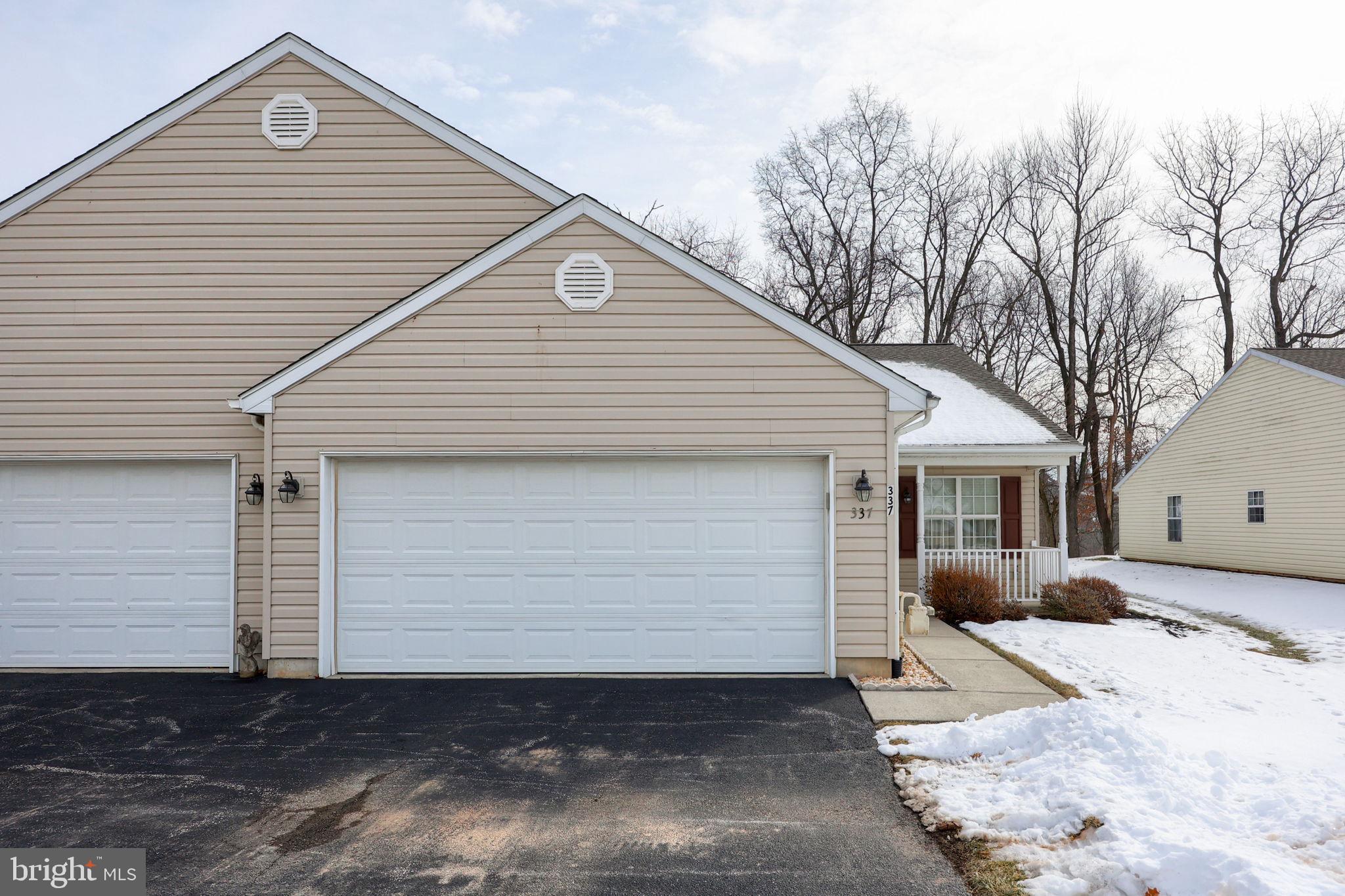 EQUINE MEADOWS - Residential