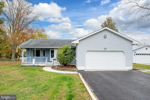 107 Jacobs Avenue, Bridgeville, DE 19933 - MLS#: DESU2100386