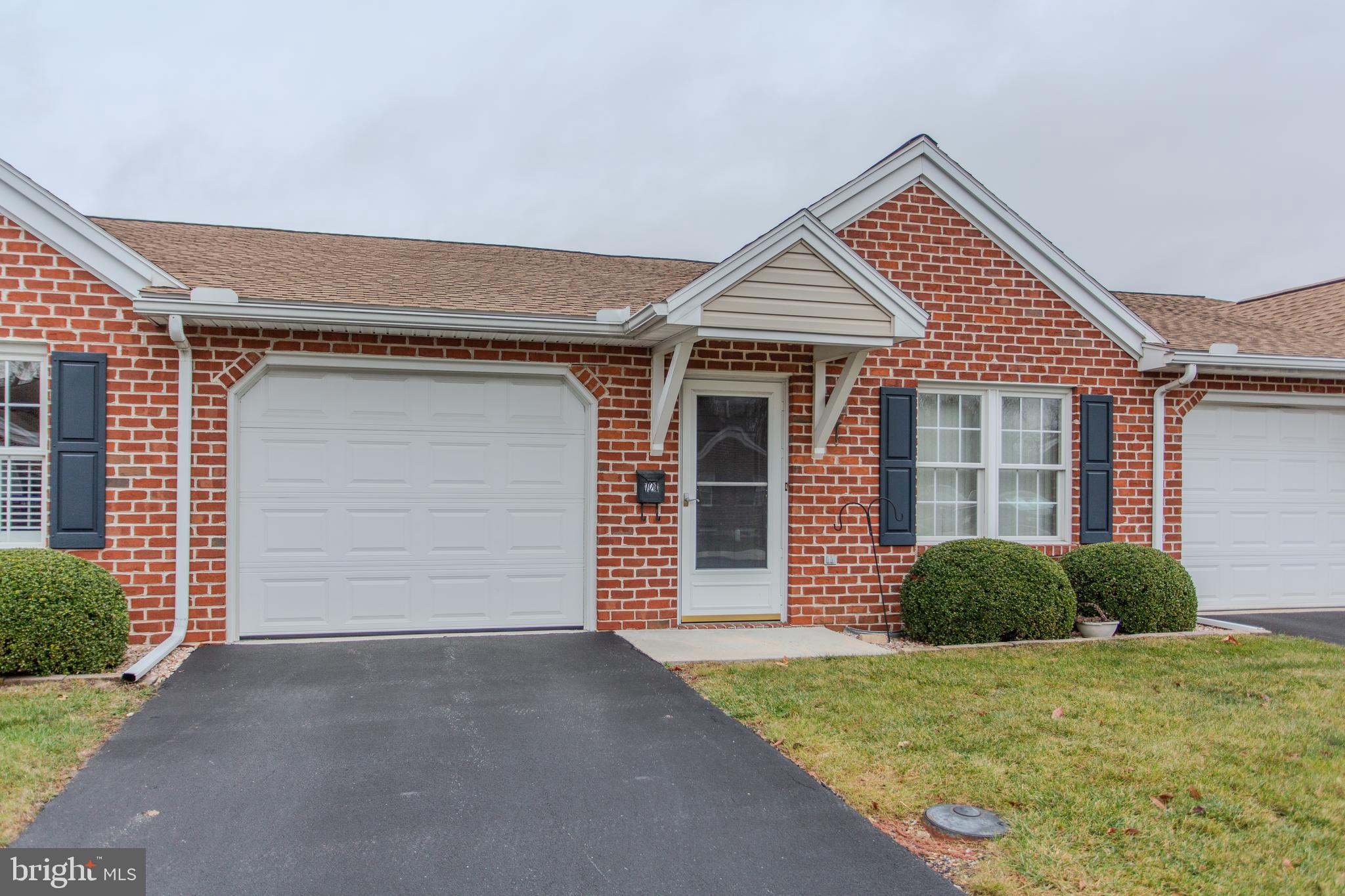 RINE VILLAGE - Residential