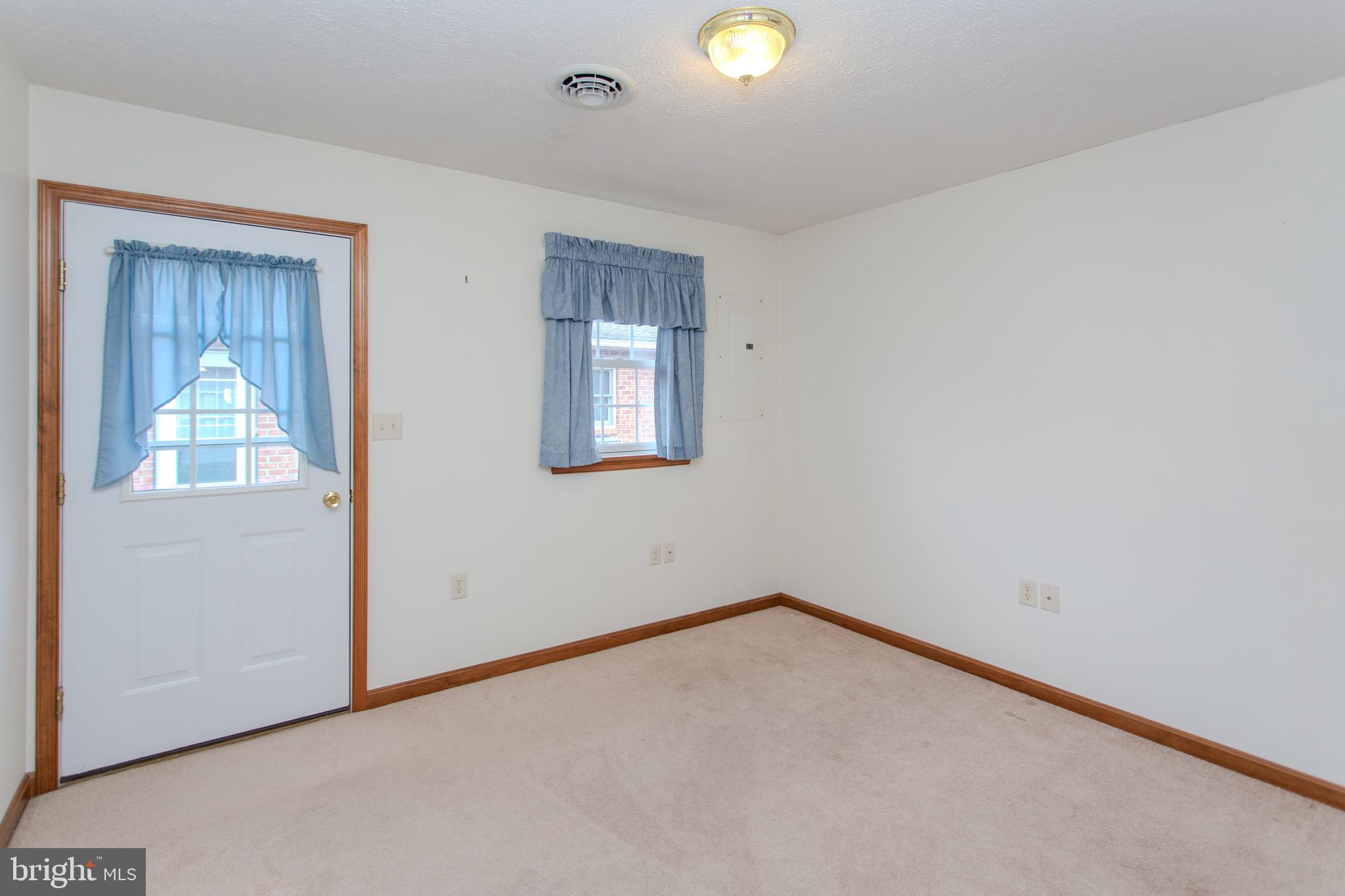 RINE VILLAGE - Residential