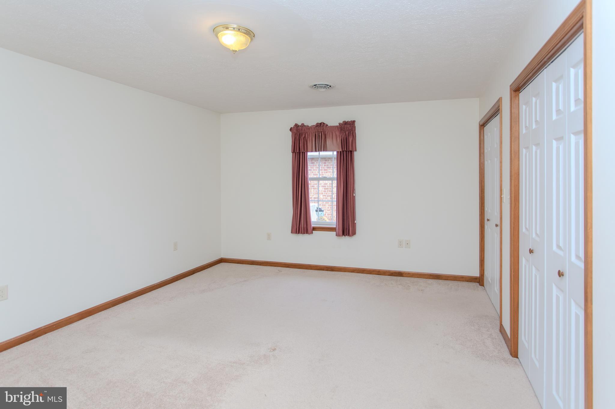 RINE VILLAGE - Residential