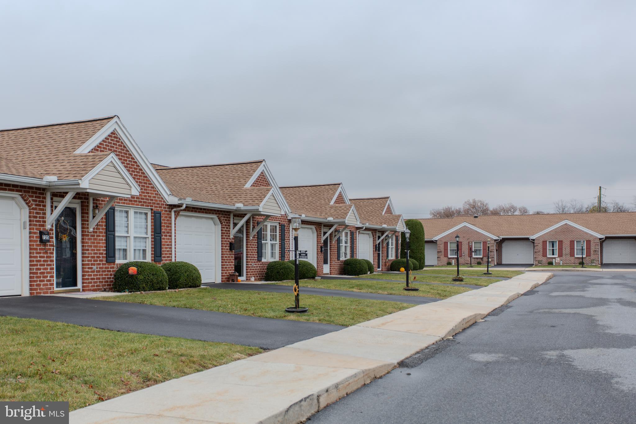 RINE VILLAGE - Residential