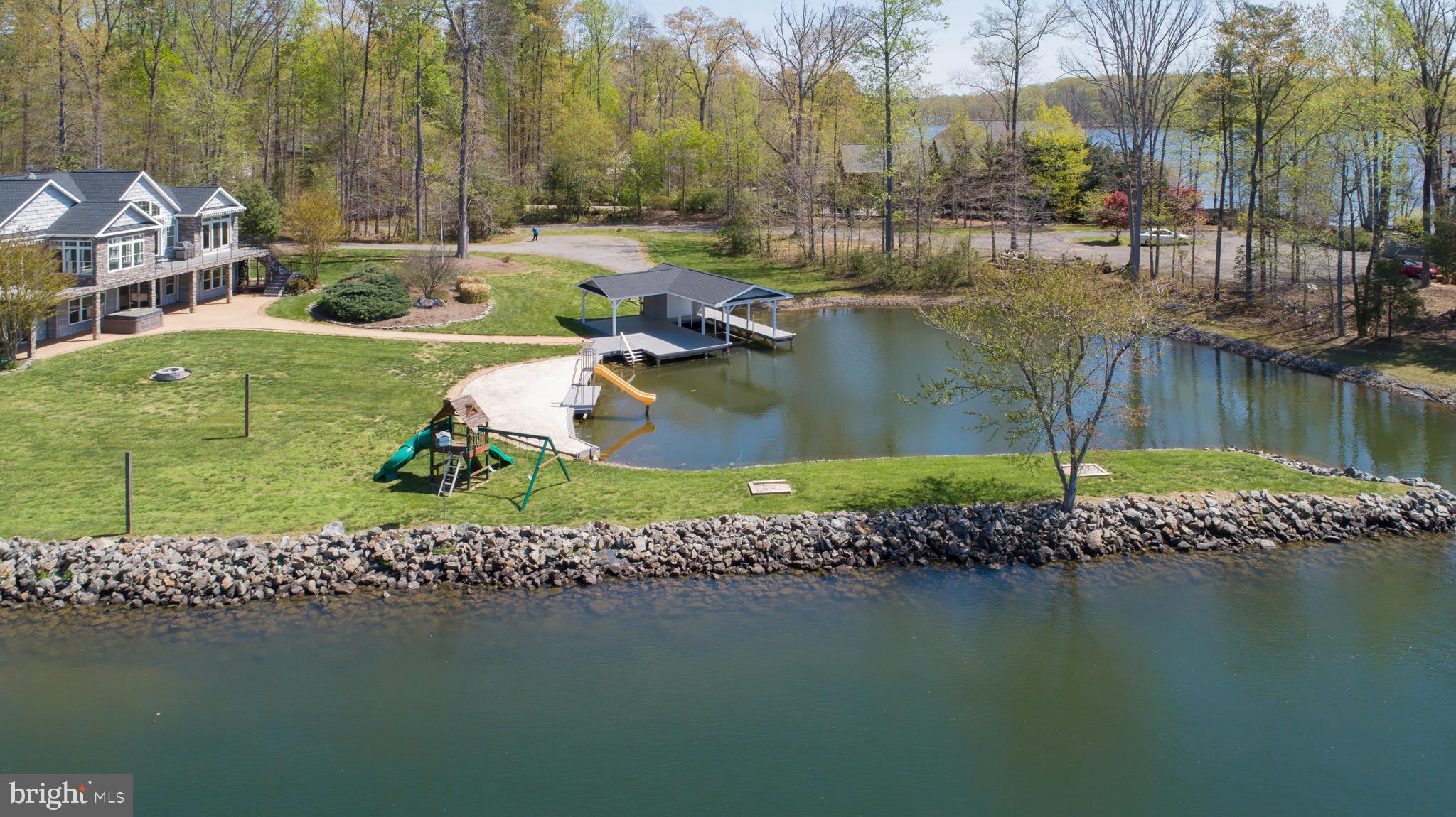 CROSSWIND SHORES - Residential