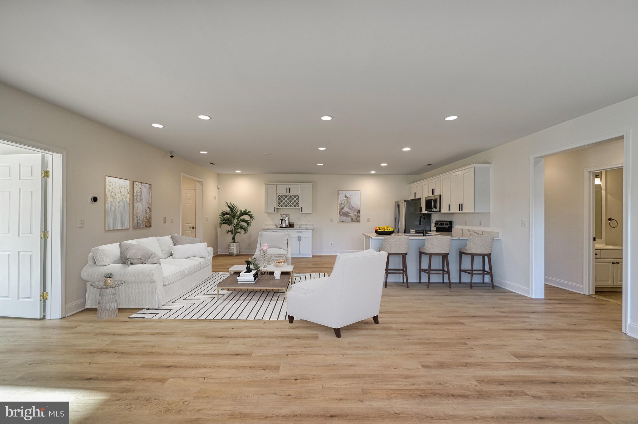 CROSSWIND SHORES - Residential