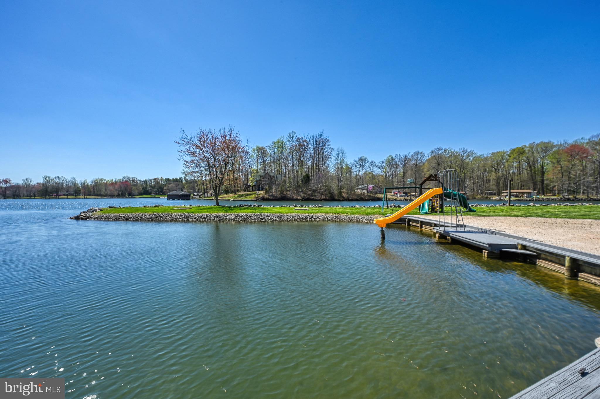 CROSSWIND SHORES - Residential