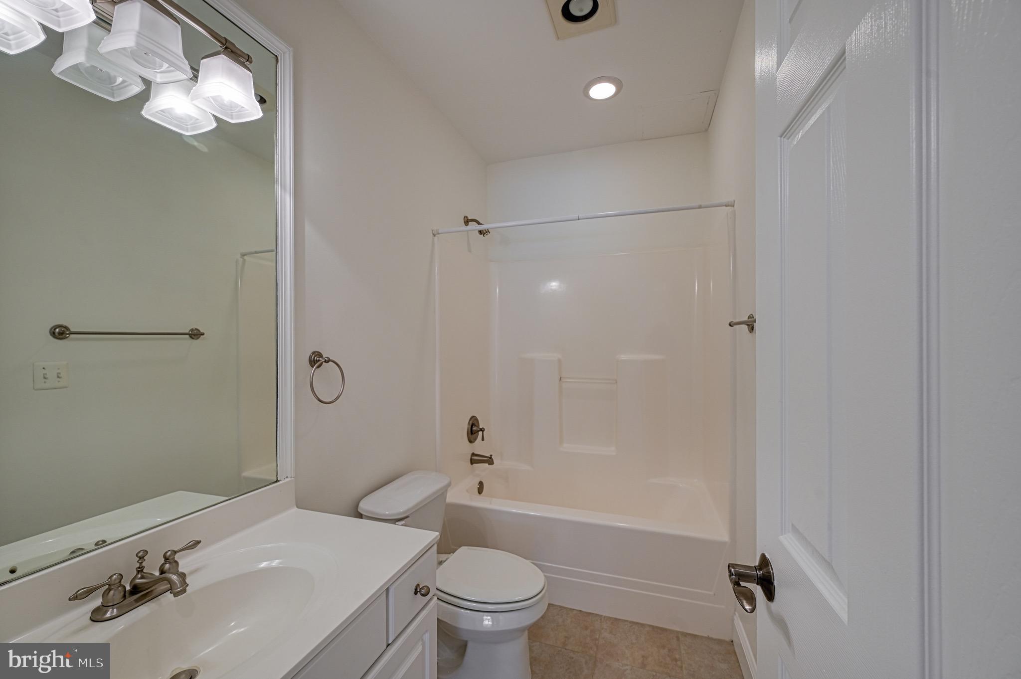 CROSSWIND SHORES - Residential