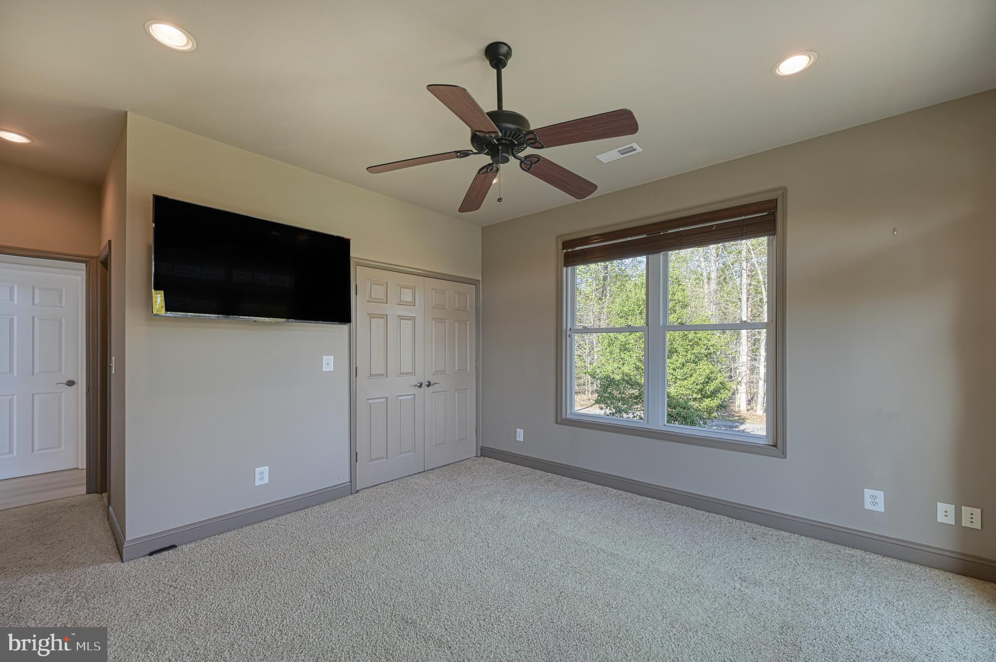 CROSSWIND SHORES - Residential