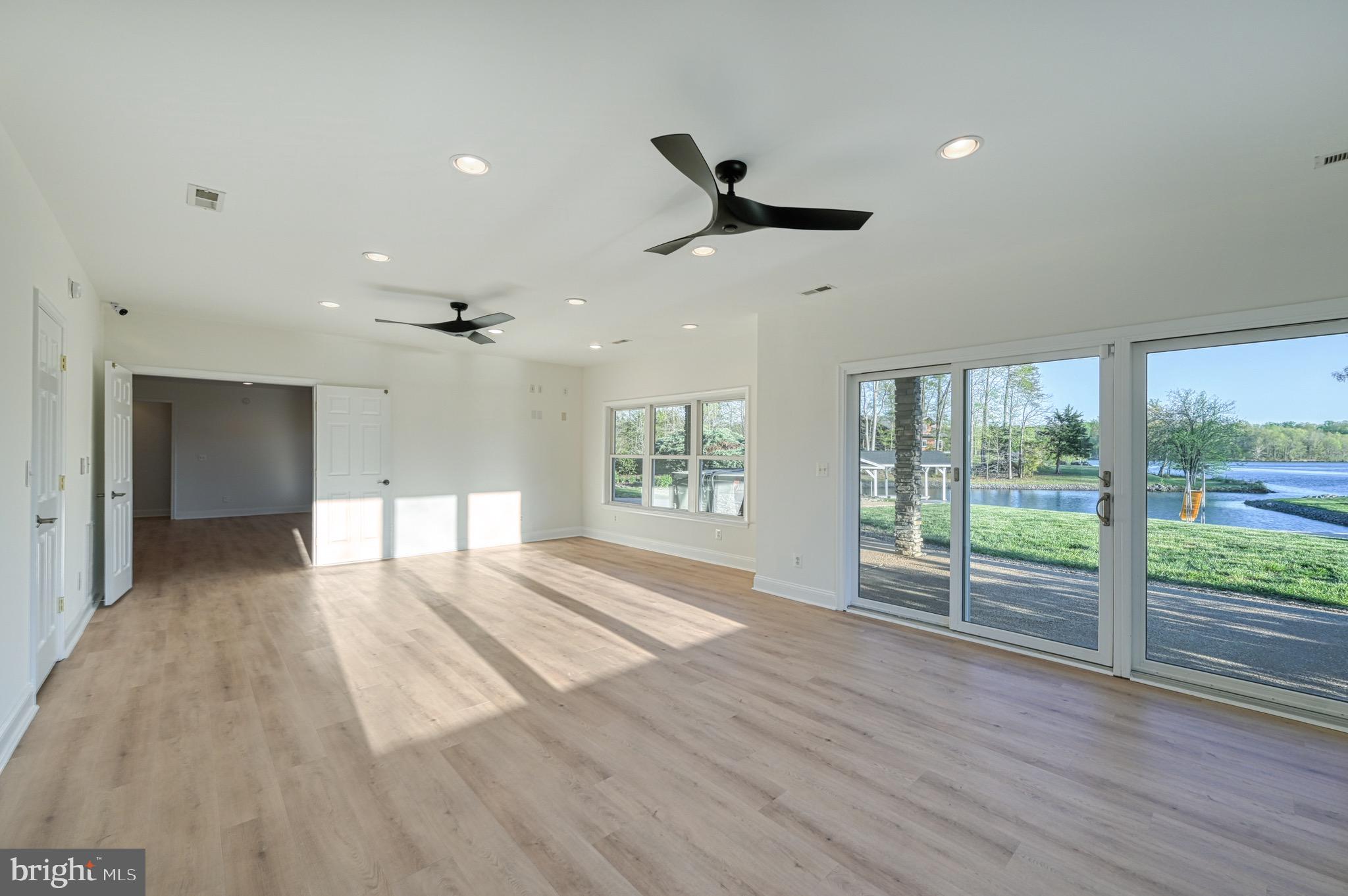 CROSSWIND SHORES - Residential