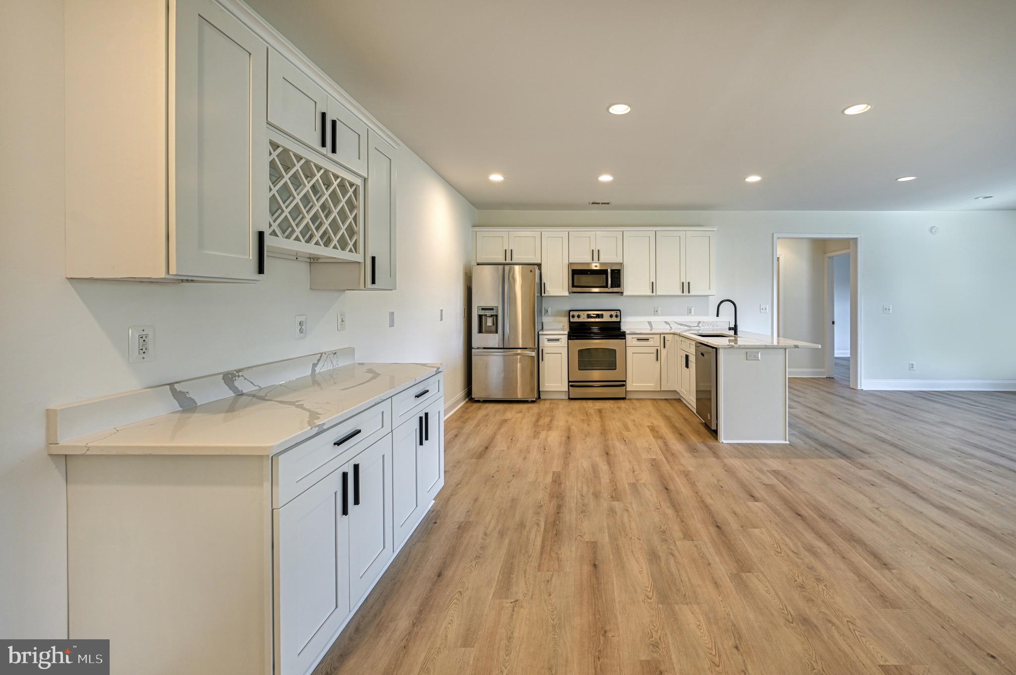 CROSSWIND SHORES - Residential