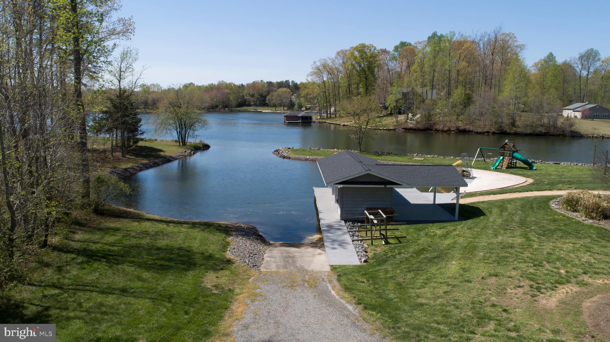 CROSSWIND SHORES - Residential