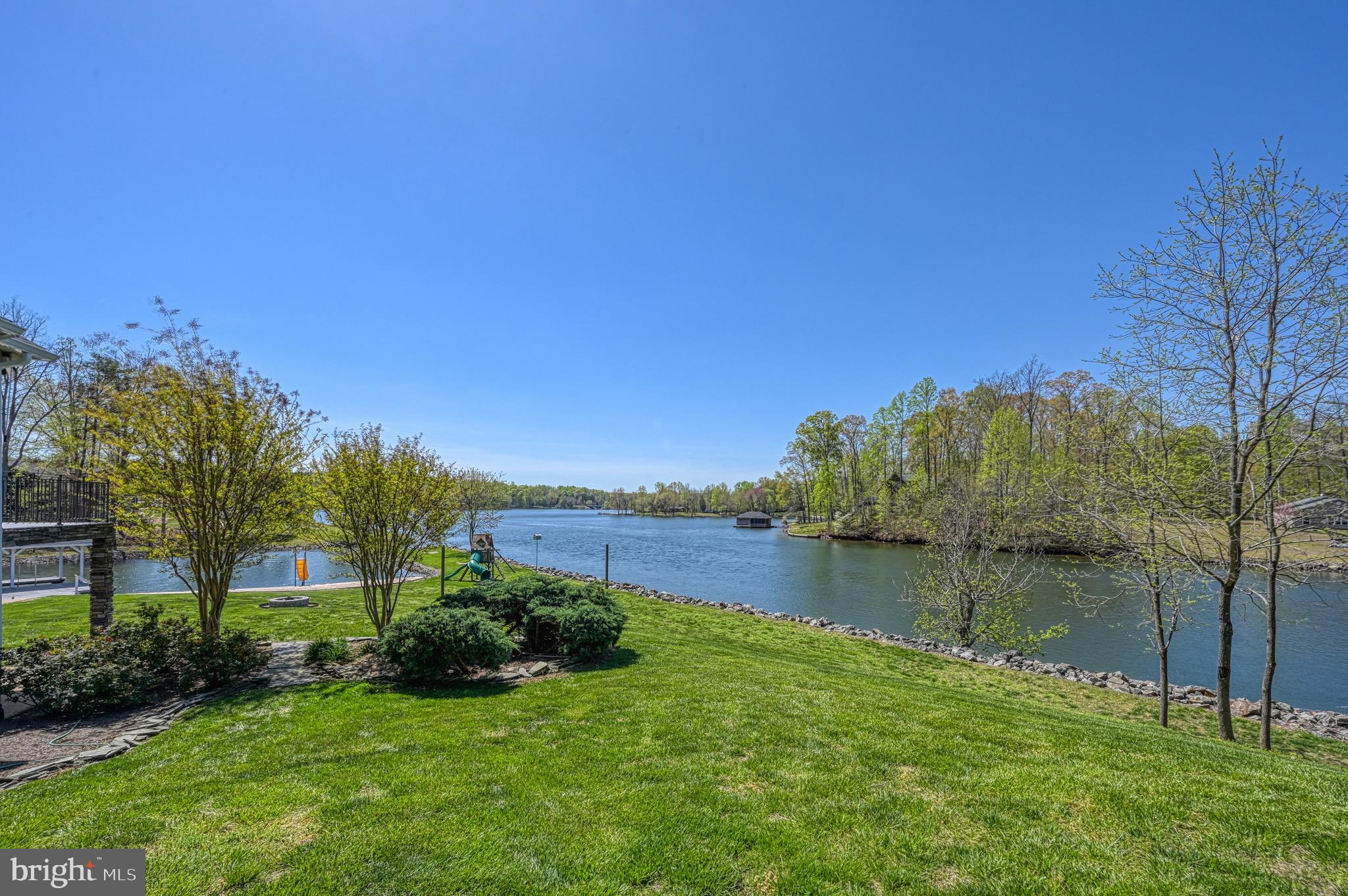 CROSSWIND SHORES - Residential