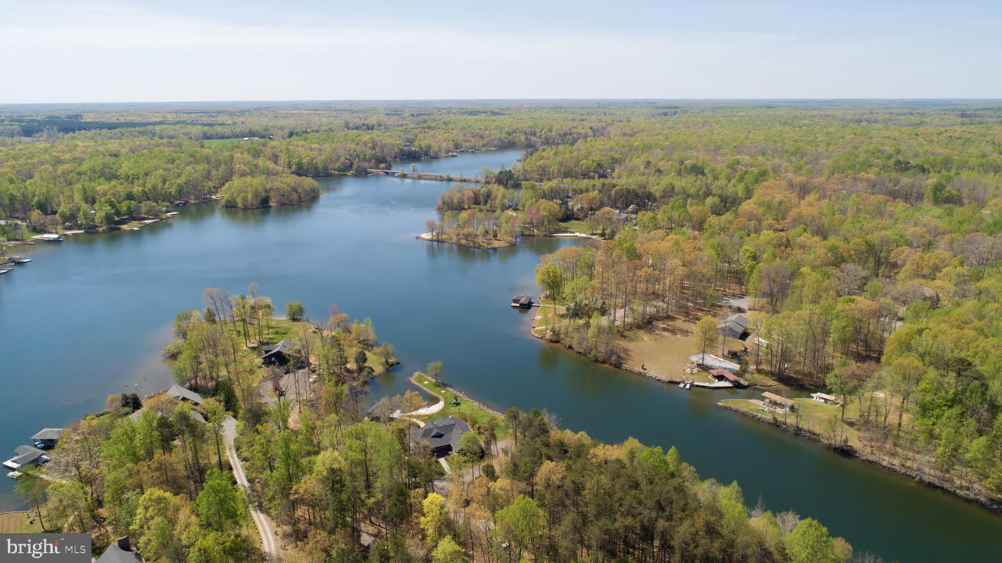 CROSSWIND SHORES - Residential