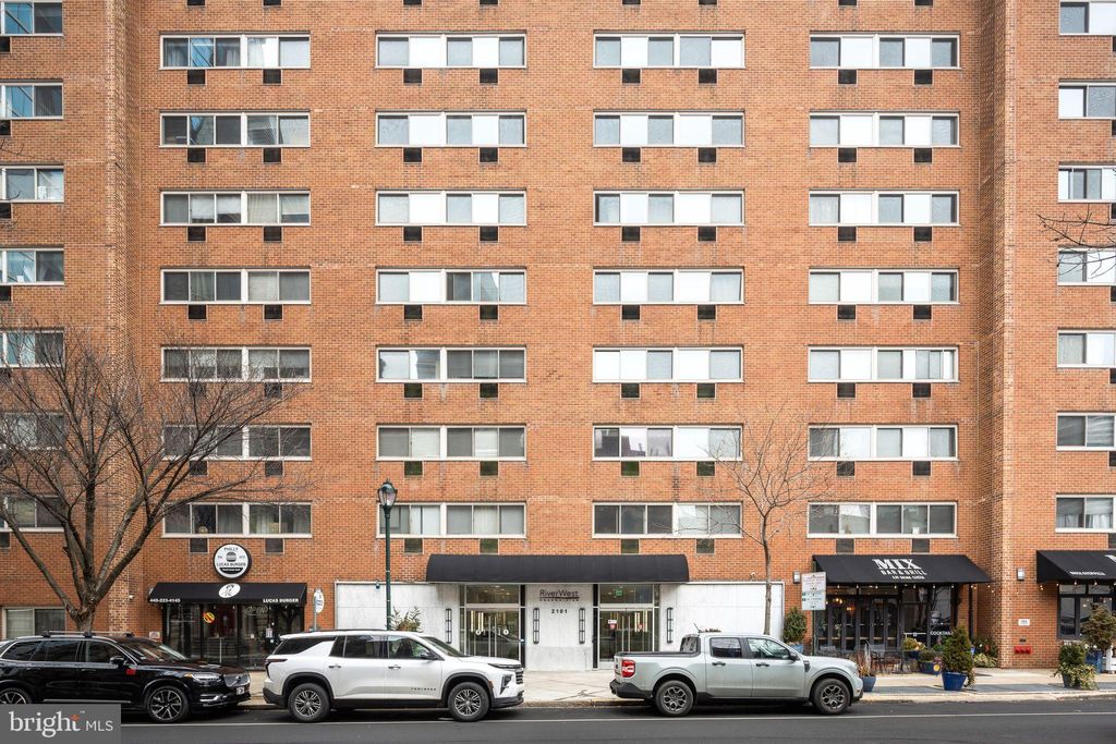 Photo of 2101 - 17 Chestnut Street #1603, PHILADELPHIA, PA 19103 (MLS # PAPH2585060)