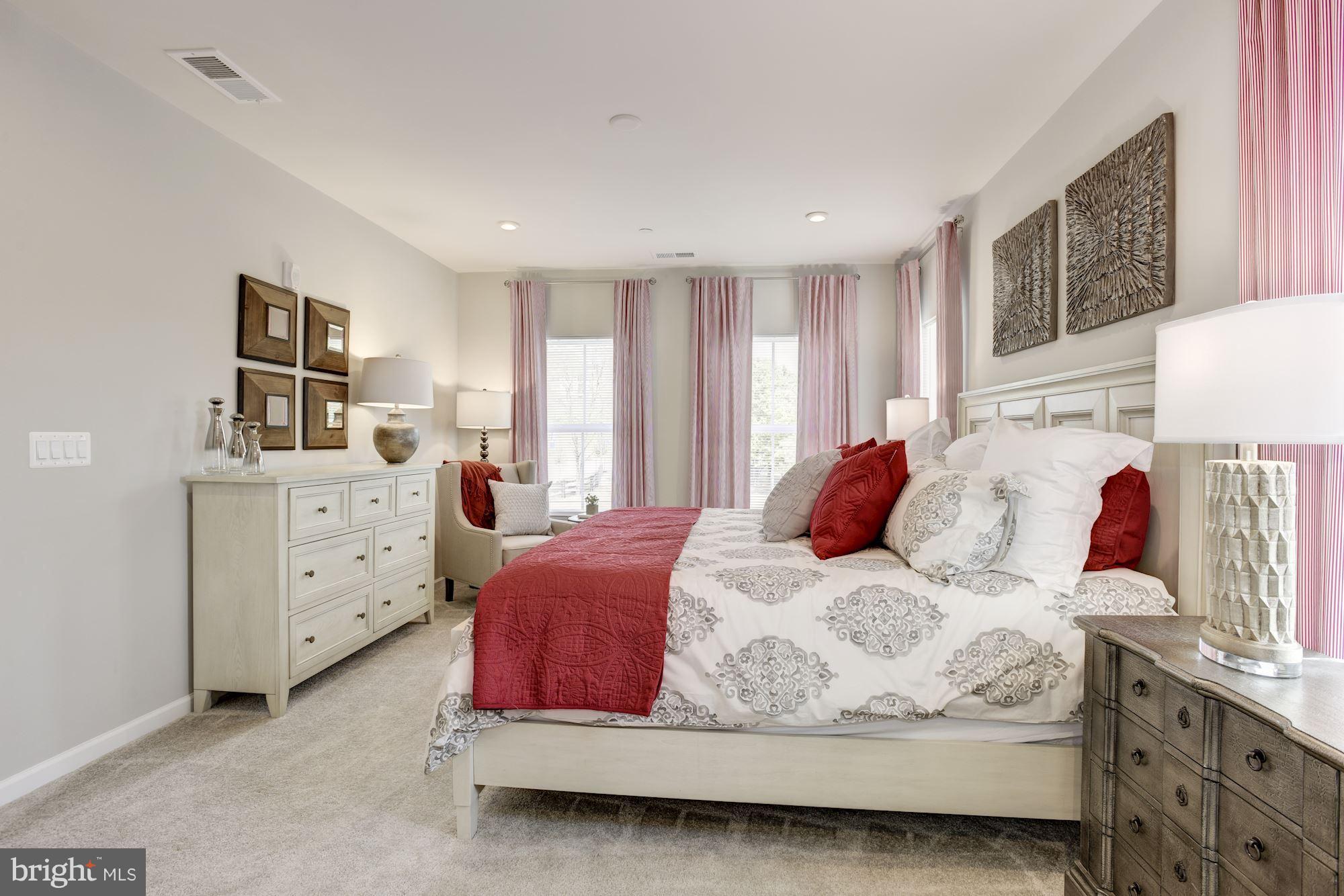 ELLICOTTS RETREAT - Residential