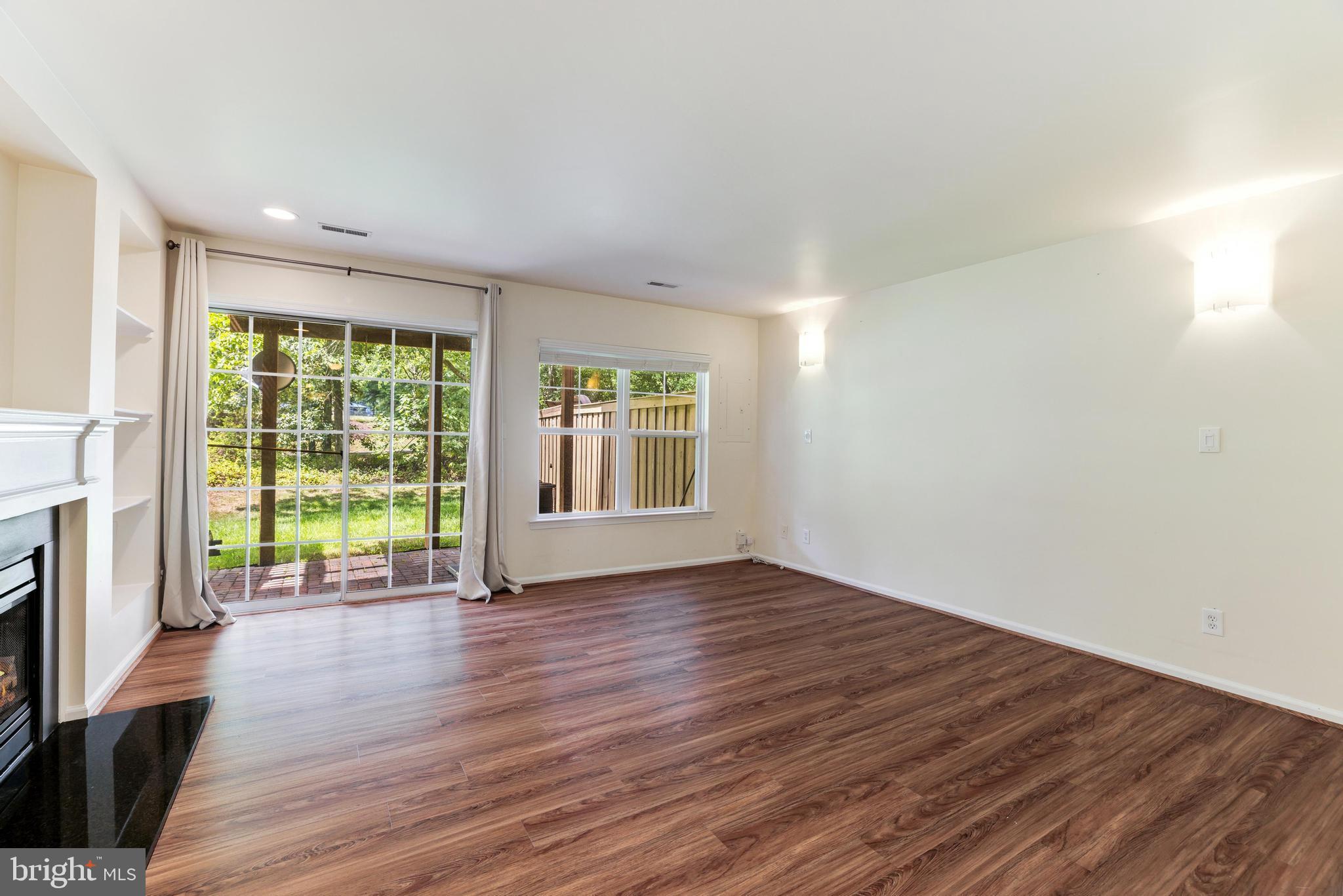 BROADLANDS - Residential Lease