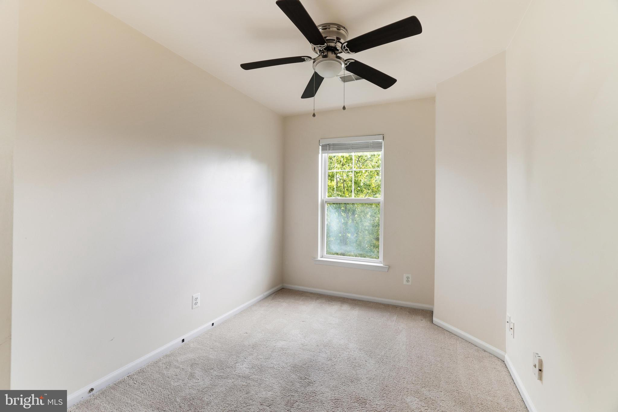 BROADLANDS - Residential Lease