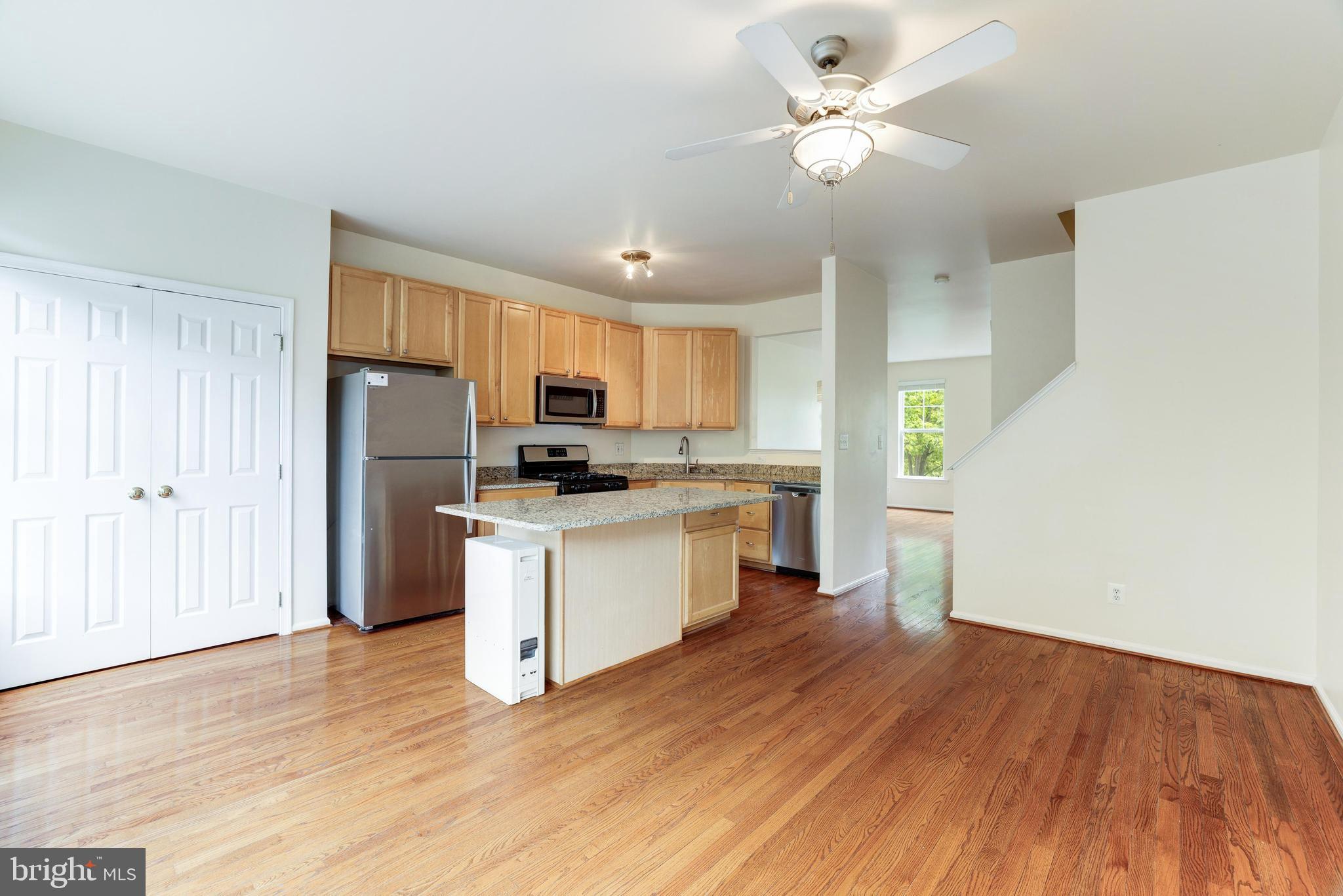 BROADLANDS - Residential Lease