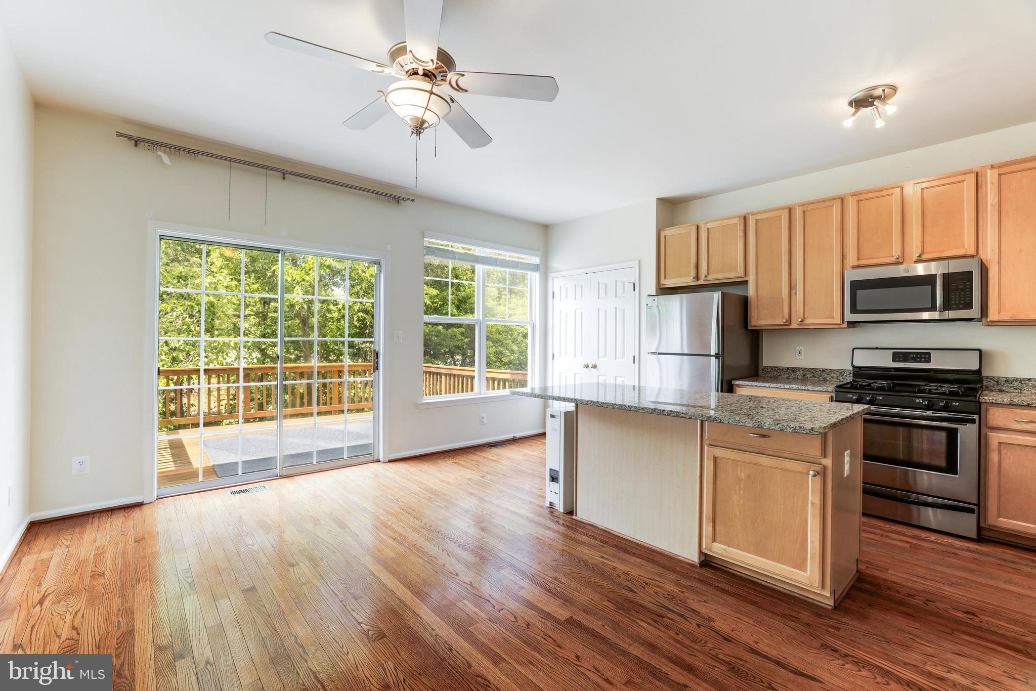 BROADLANDS - Residential Lease