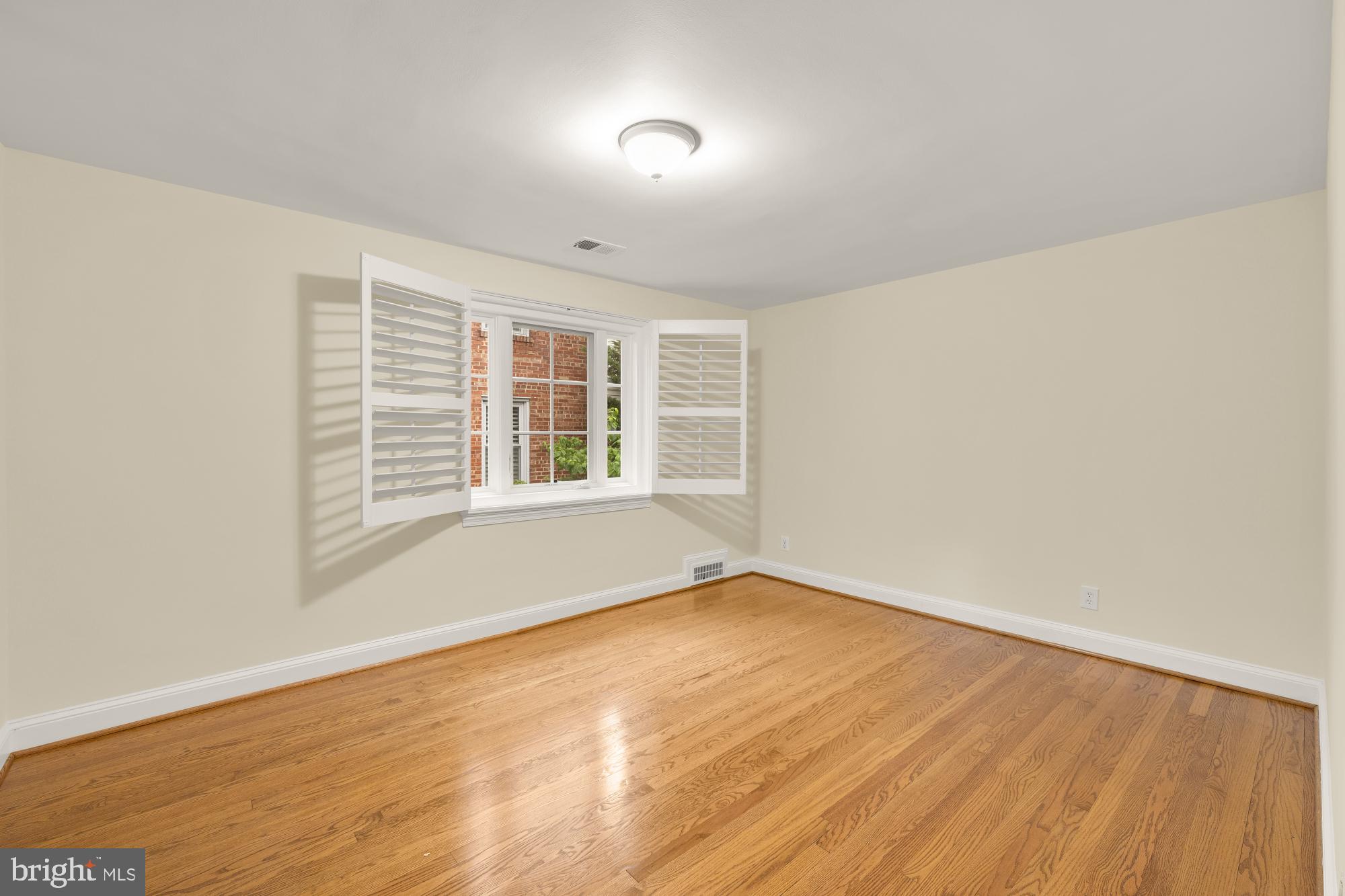 AURORA HILLS - Residential