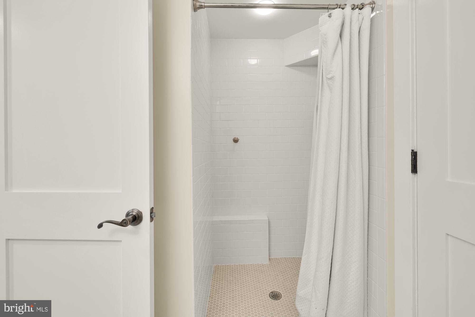 AURORA HILLS - Residential