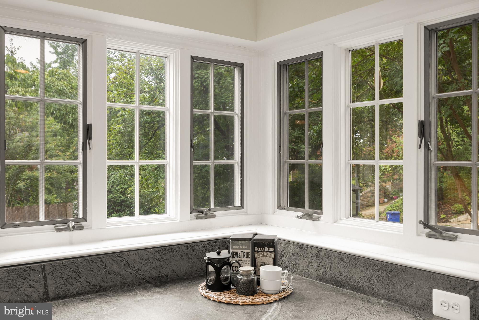 AURORA HILLS - Residential