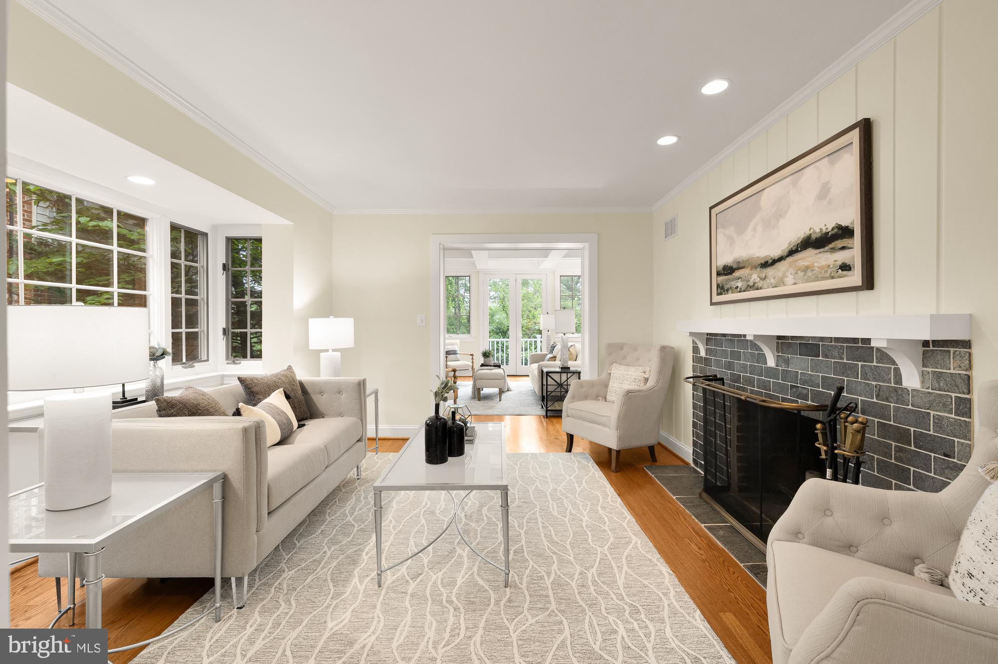 AURORA HILLS - Residential