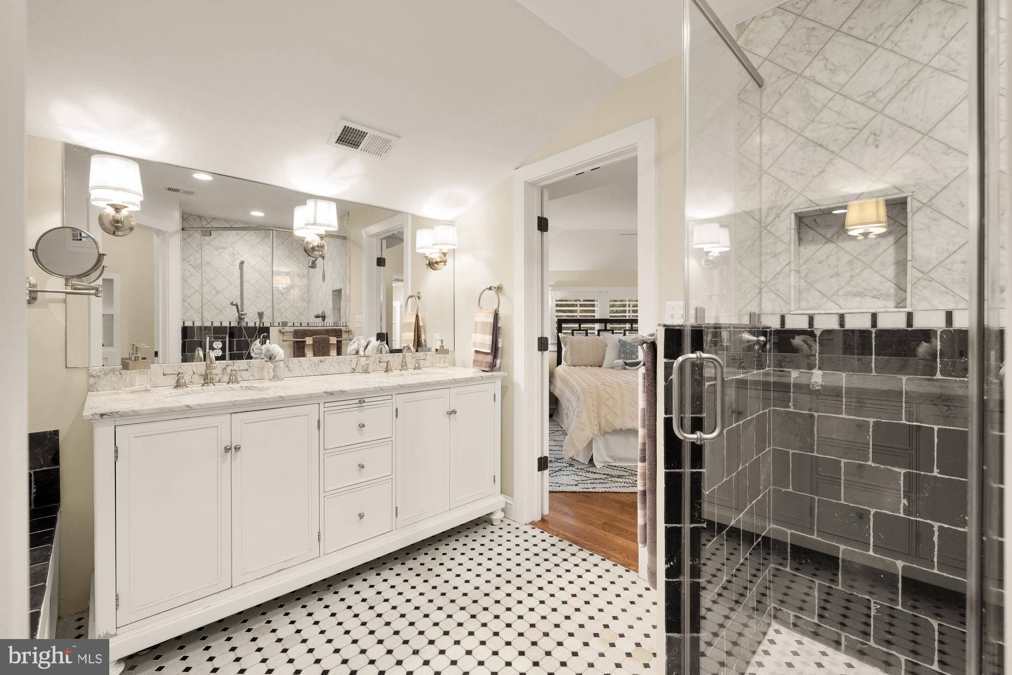 AURORA HILLS - Residential