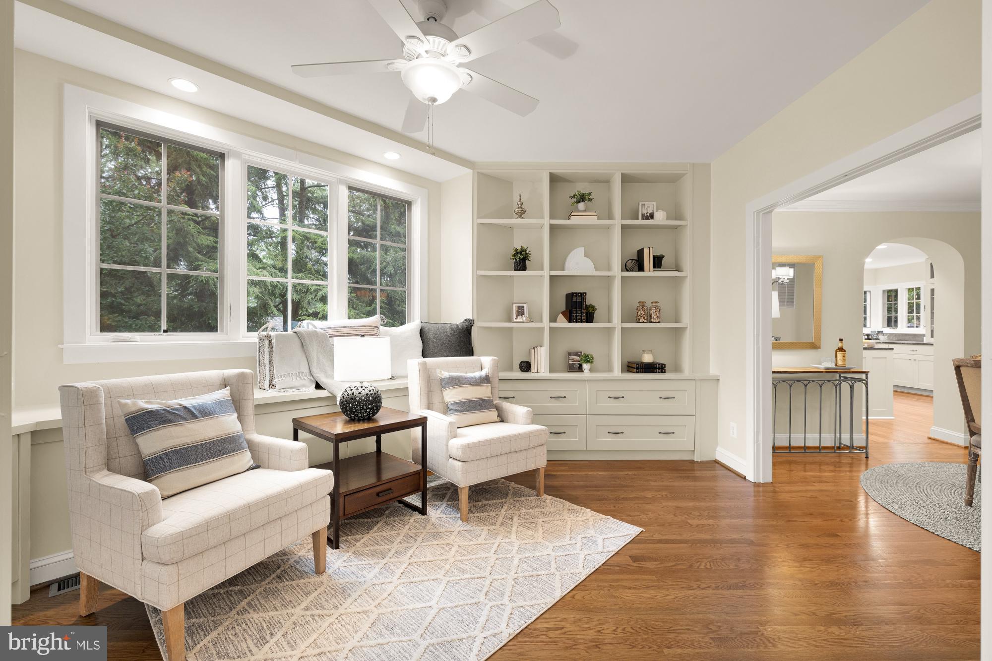 AURORA HILLS - Residential