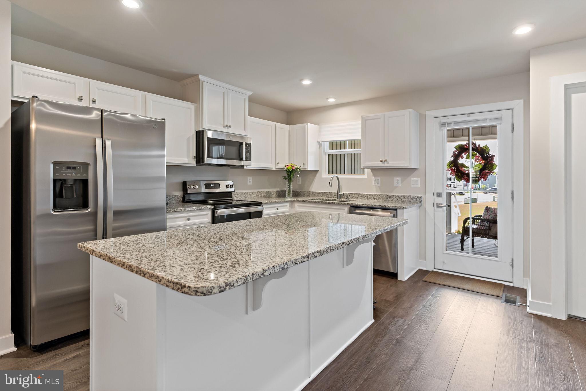 ARCADIA NORTH - Residential