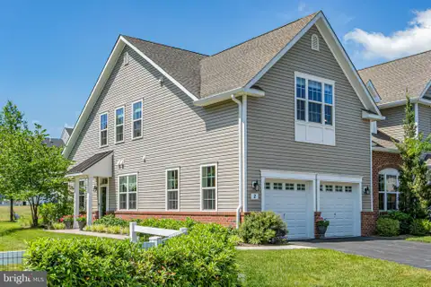 2 Tucker Way, Pennington, NJ MLS: NJME2078784