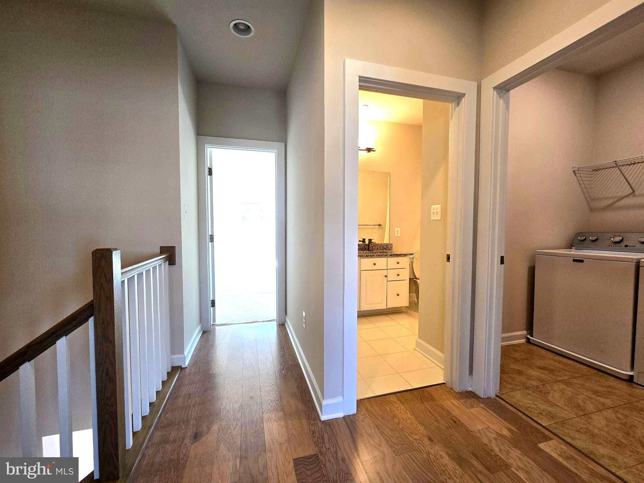 THOMAS VILLAGE - Residential