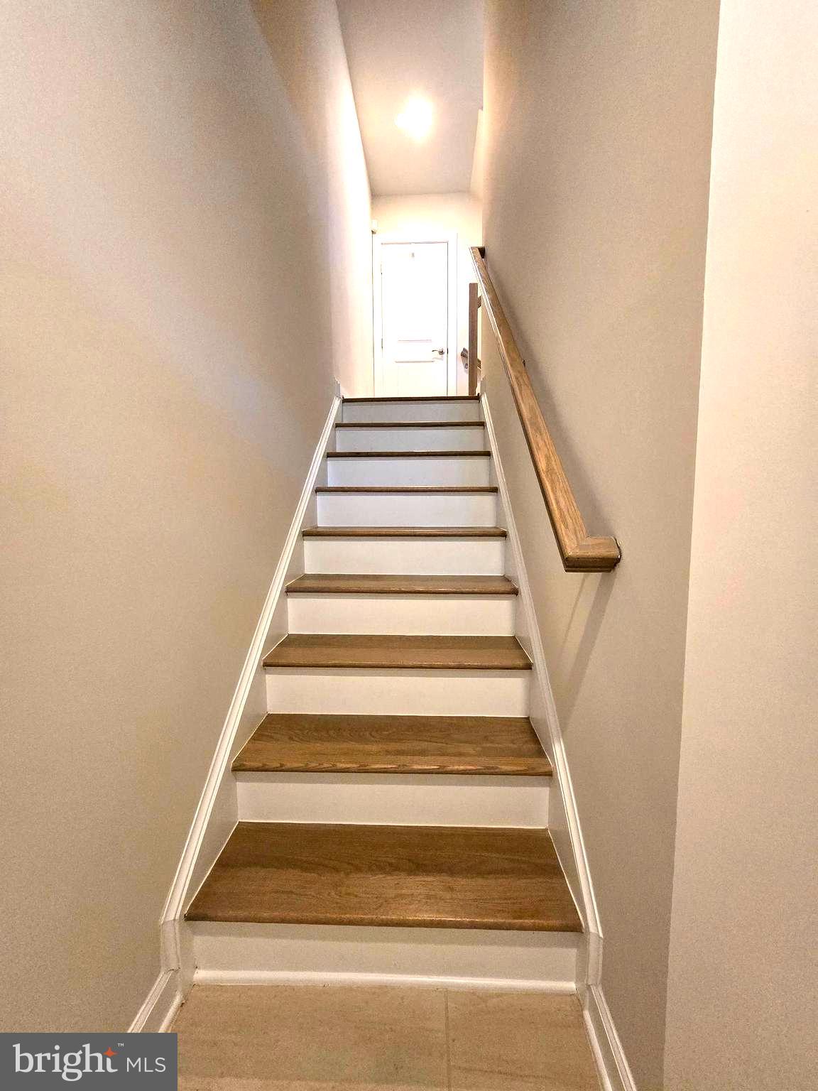 THOMAS VILLAGE - Residential