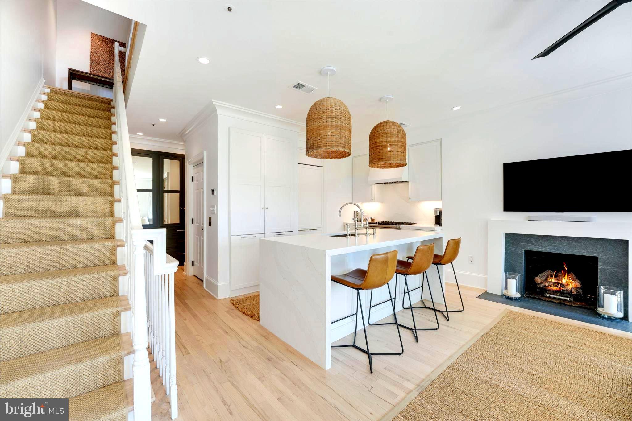 HARBORSIDE - Residential