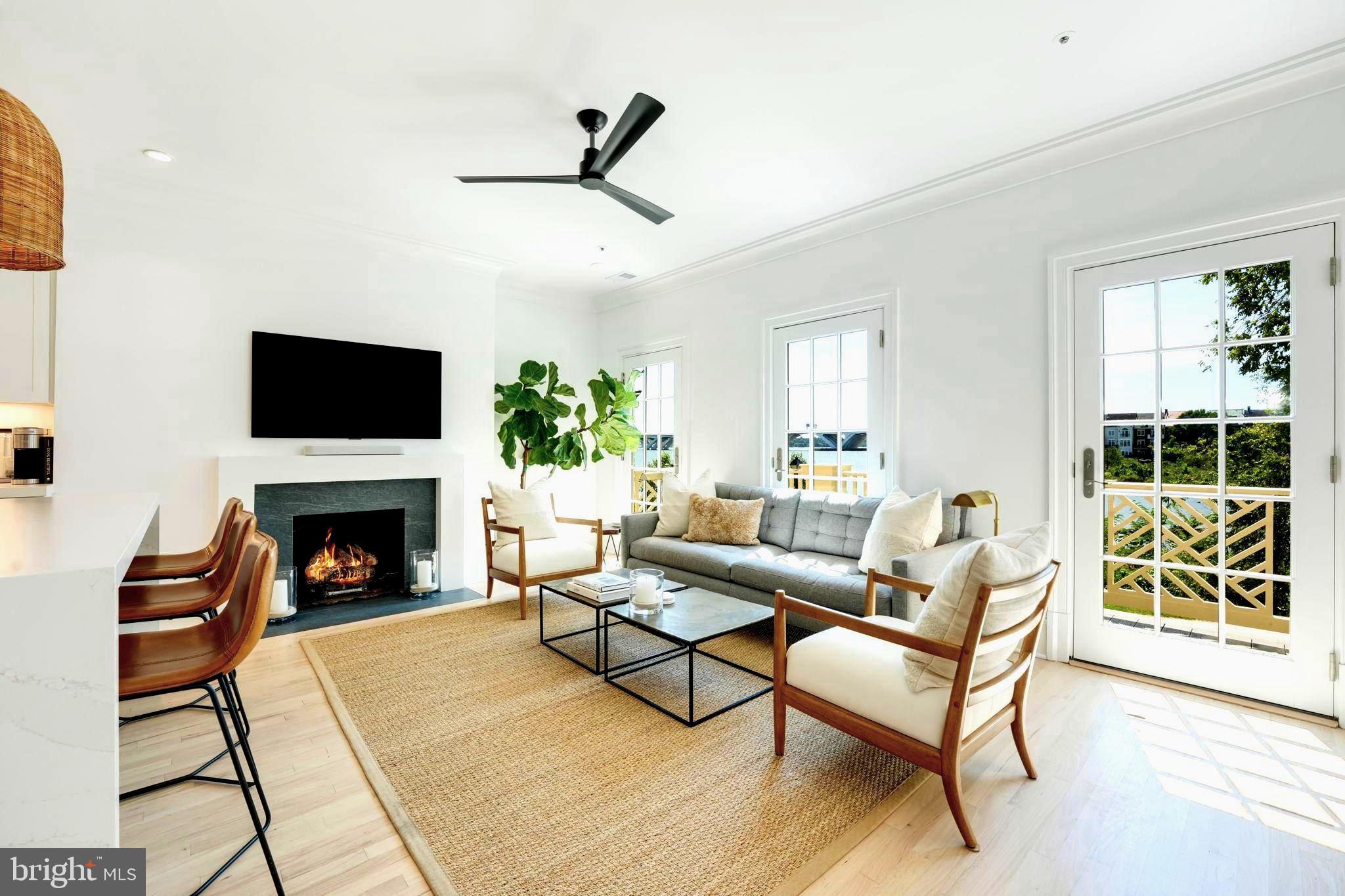 HARBORSIDE - Residential