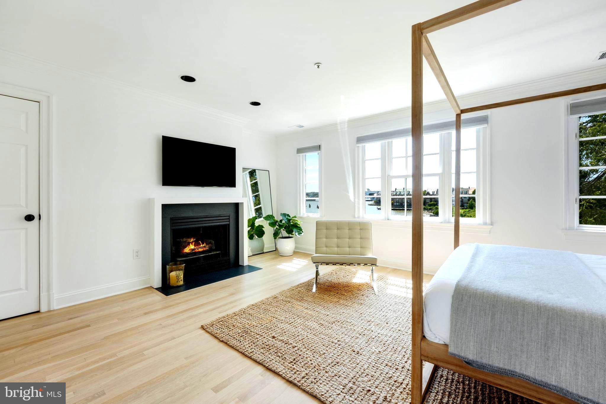 HARBORSIDE - Residential