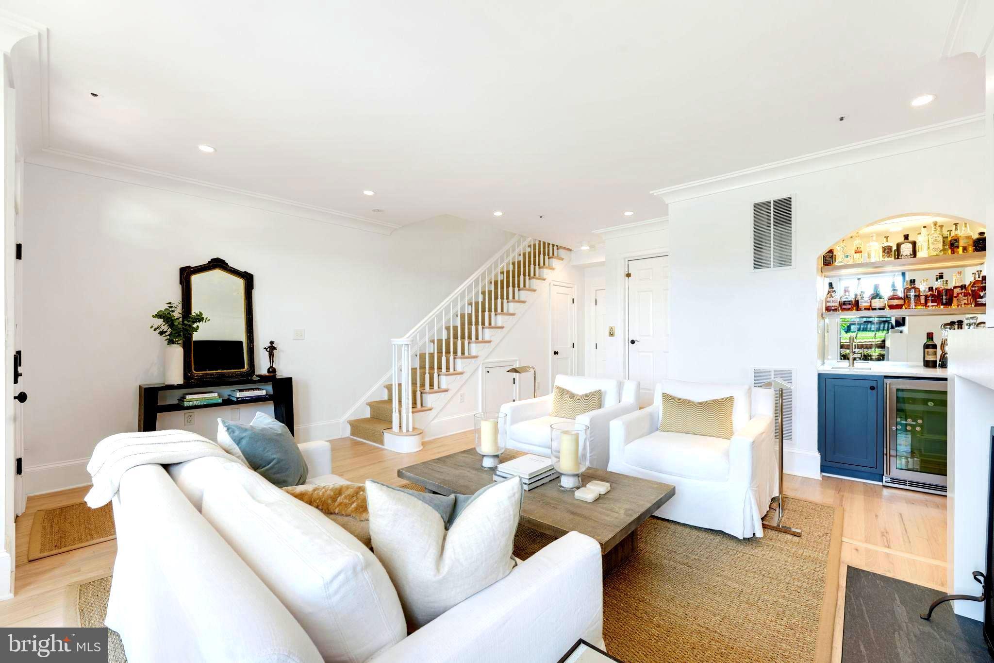 HARBORSIDE - Residential